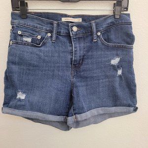 Levi’s Mid Length Mid Rise Light Wash Distressed Shorts Size 27